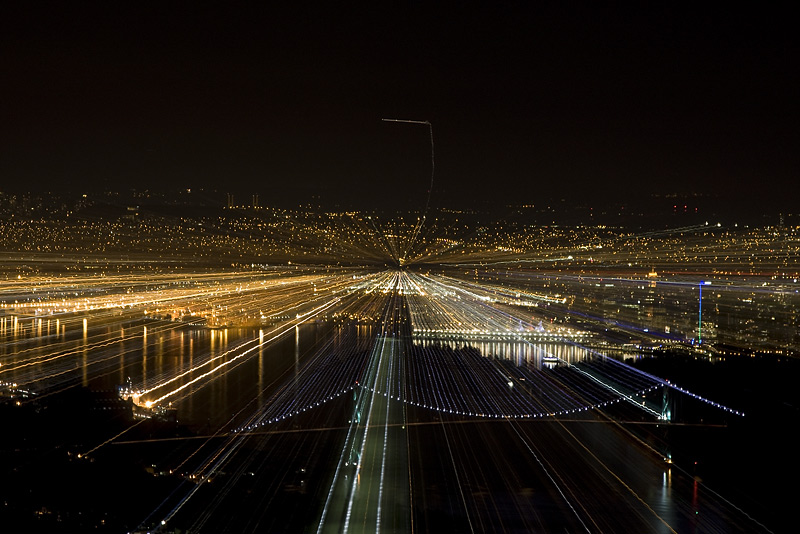 20110824 vancouver-zooming-01